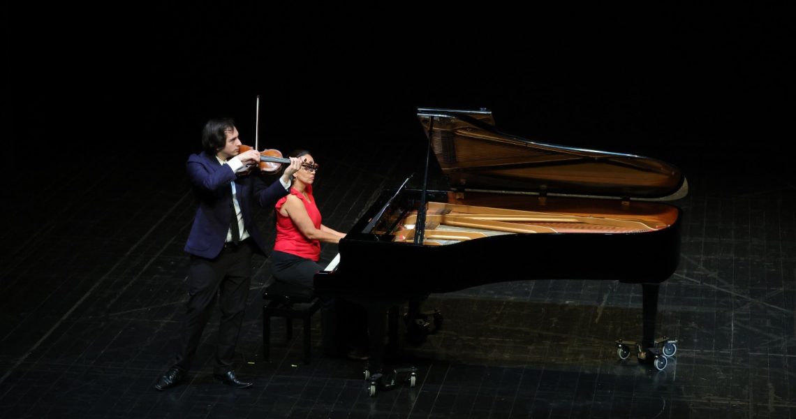 065_CONCURSO INTERNACIONAL DE MÚSICA JÚLIO CARDONA SUPEROU TODAS AS EXPECTATIVAS