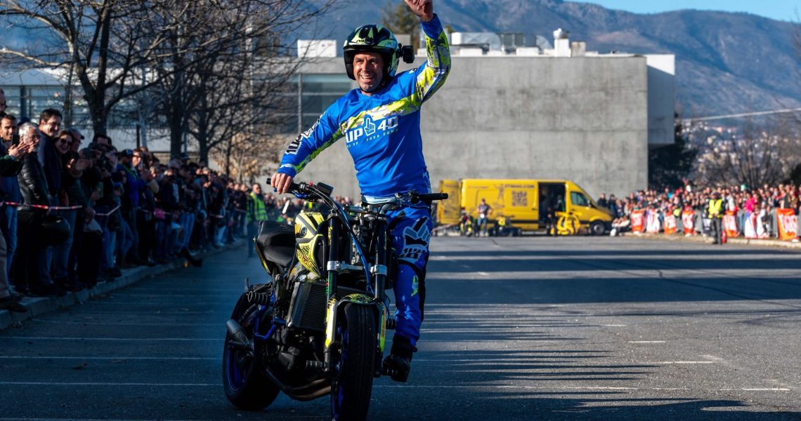 LOBOS (João Venâncio)