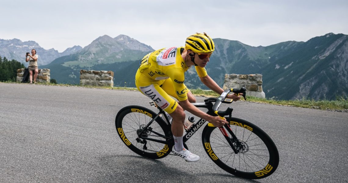 19/07/2024 - Tour de France 2024 - Étape 19 - Embrun / Isola 2000 (144,6 km) - POGACAR Tadej (UAE TEAM EMIRATES), Col de Vars