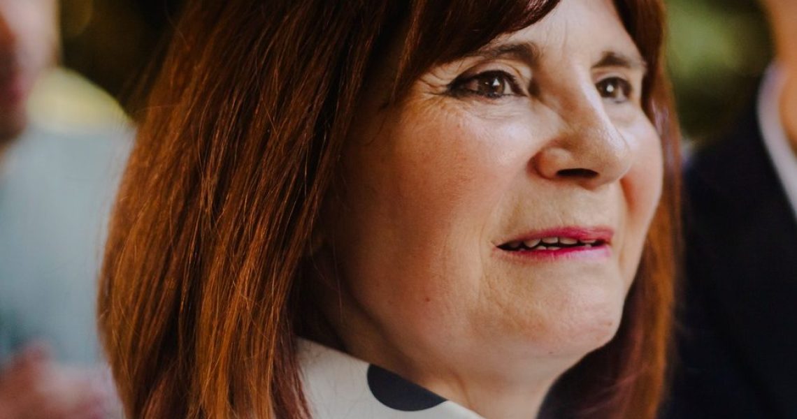 alcina cerdeira (Comunidade com força)