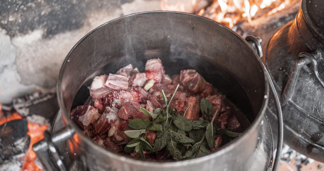 chanfana (cmp) chanfana (cmp)