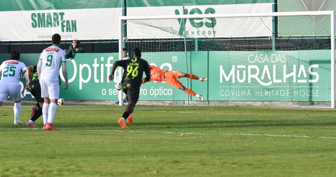 penalti defendido (Filipe Pinto)