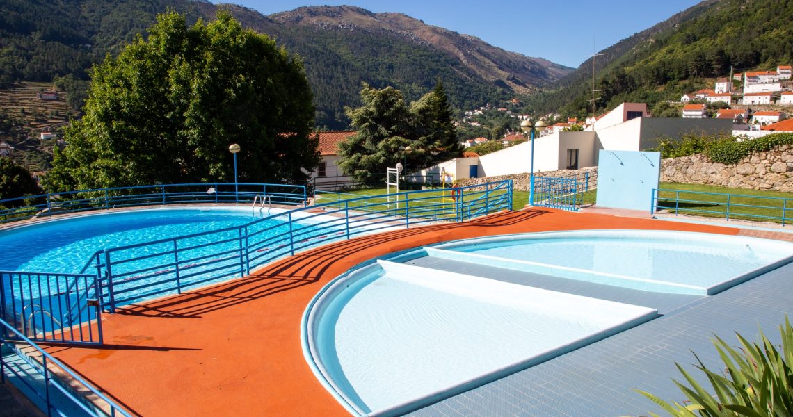piscina manteigas